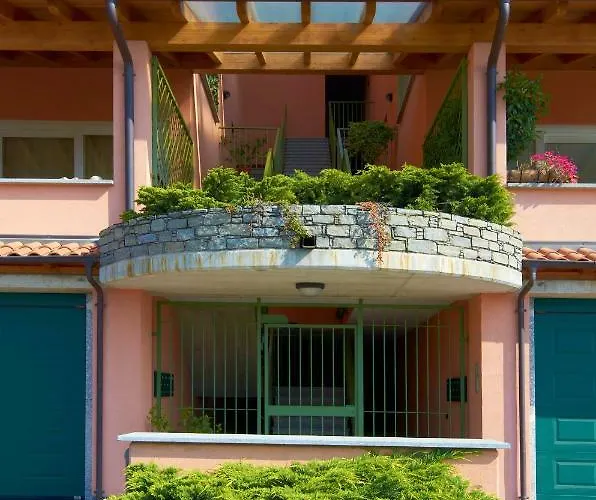 Casa Turchese Con Fantastica Vista Vercana