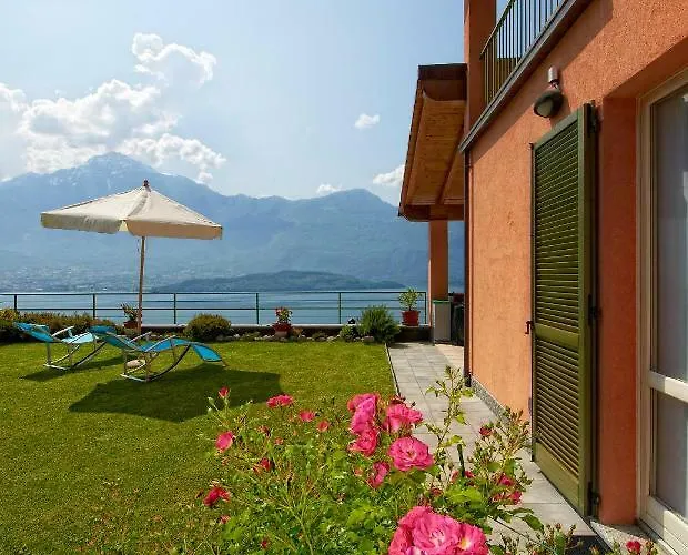 Casa Turchese Con Fantastica Vista Vercana