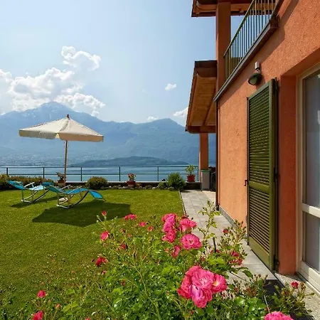 Casa Turchese Con Fantastica Vista Vercana